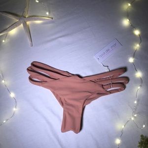 Issa De’ Mar Bikini Bottom